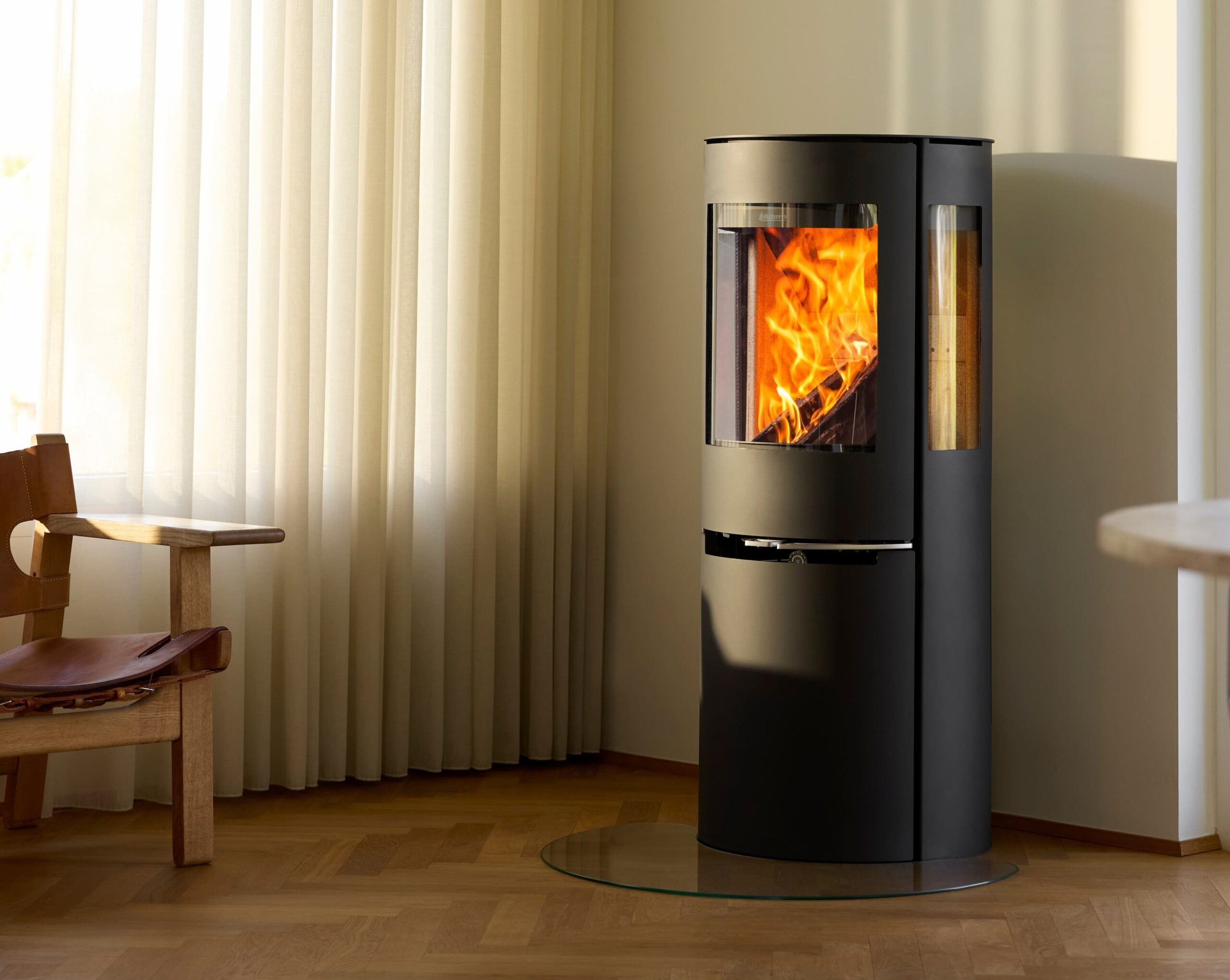 高島市の豊かな自然と森林をイメージした公式リリース画像。林業資源の活用と地域の風景を象徴するビジュアル