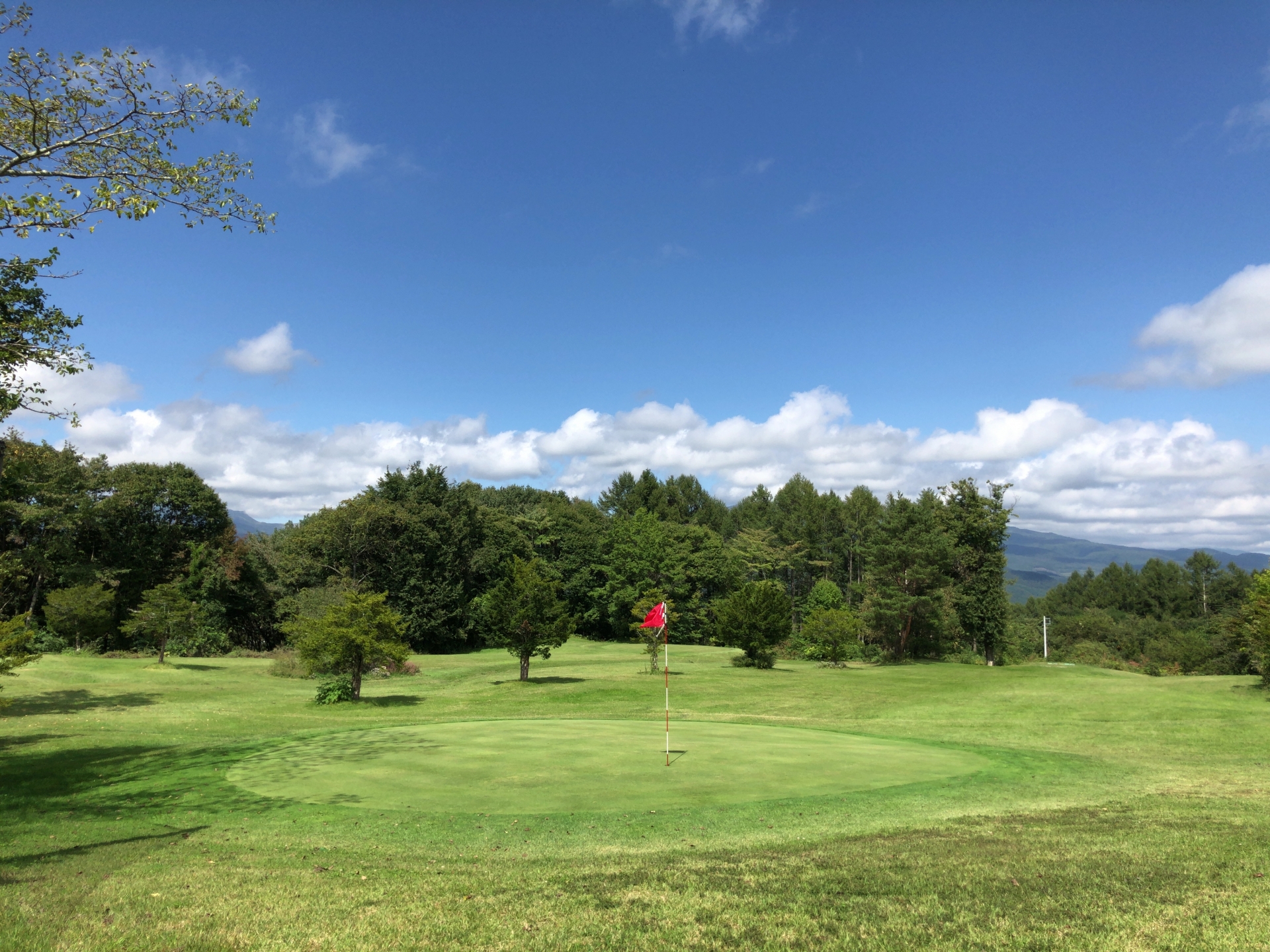 安曇川スポーツセンター公式サイトのカバー画像。琵琶湖北西部のスポーツ施設の外観・ロゴが写る公式OGP